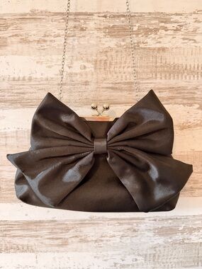 SHEIN Black Satin Bow Kiss-Lock Clutch with Chain